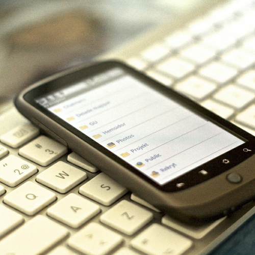 phone-on-keyboard